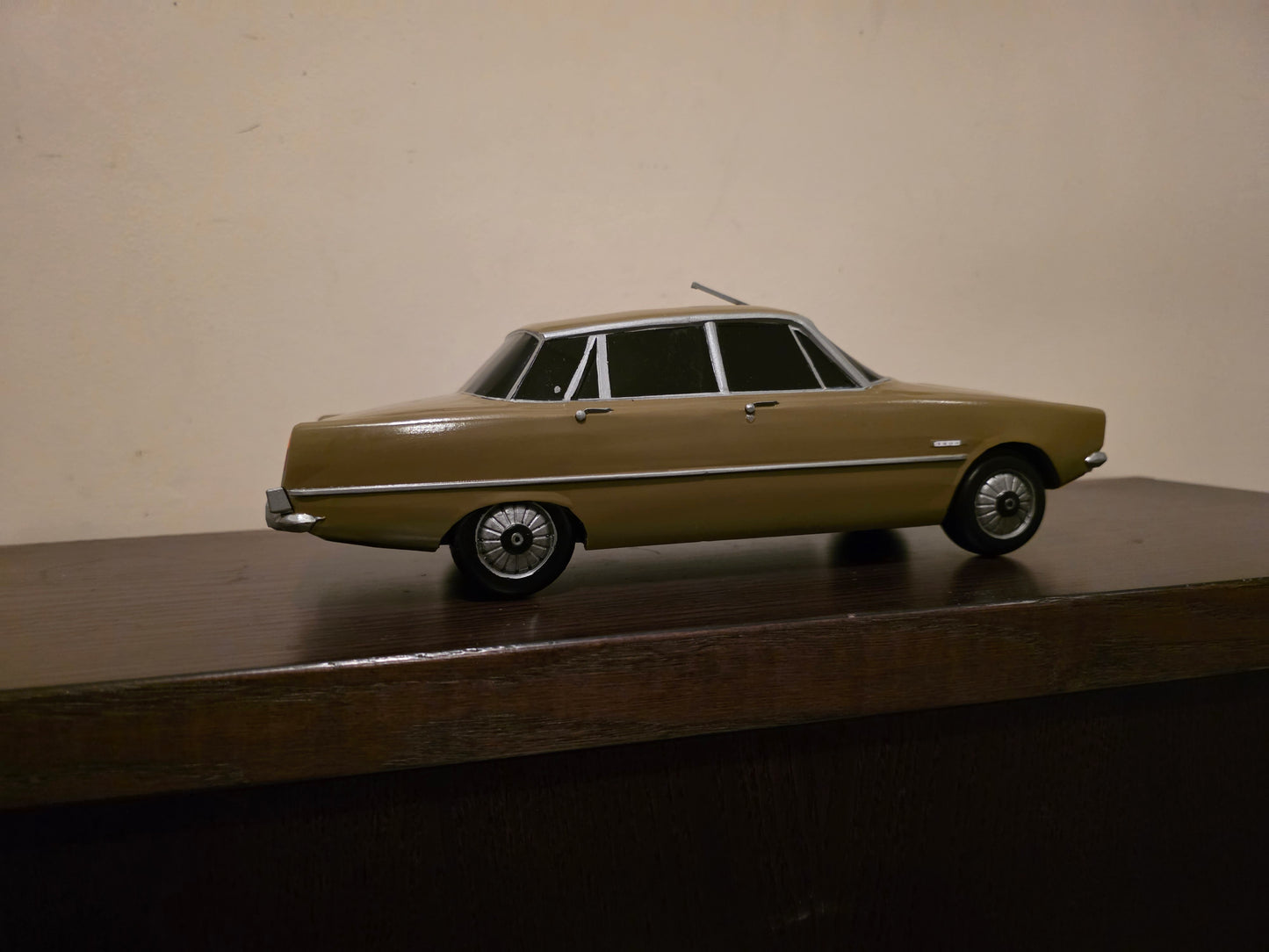 Rover p6 replica